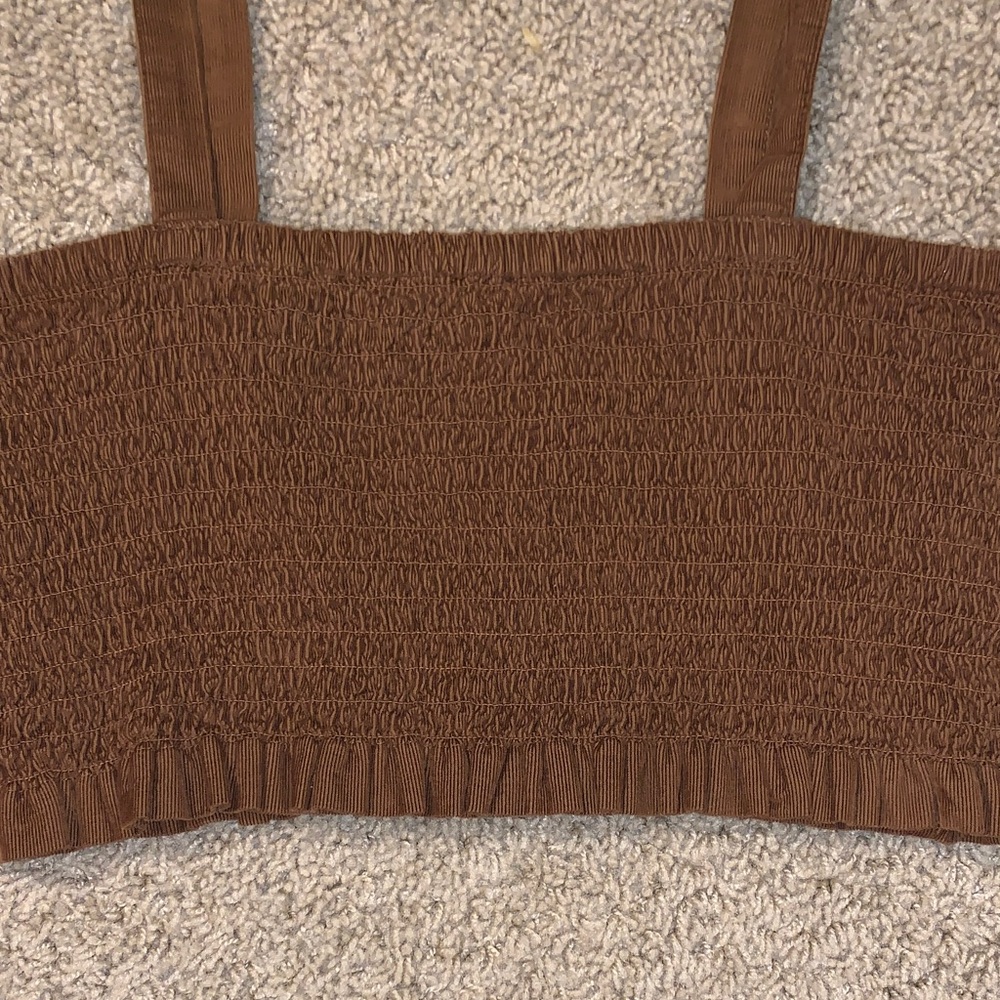 NWOT American Eagle Women Brown Smocked Ruffle Bottom Sleeveless Crop Top Small - Picture 4 of 8